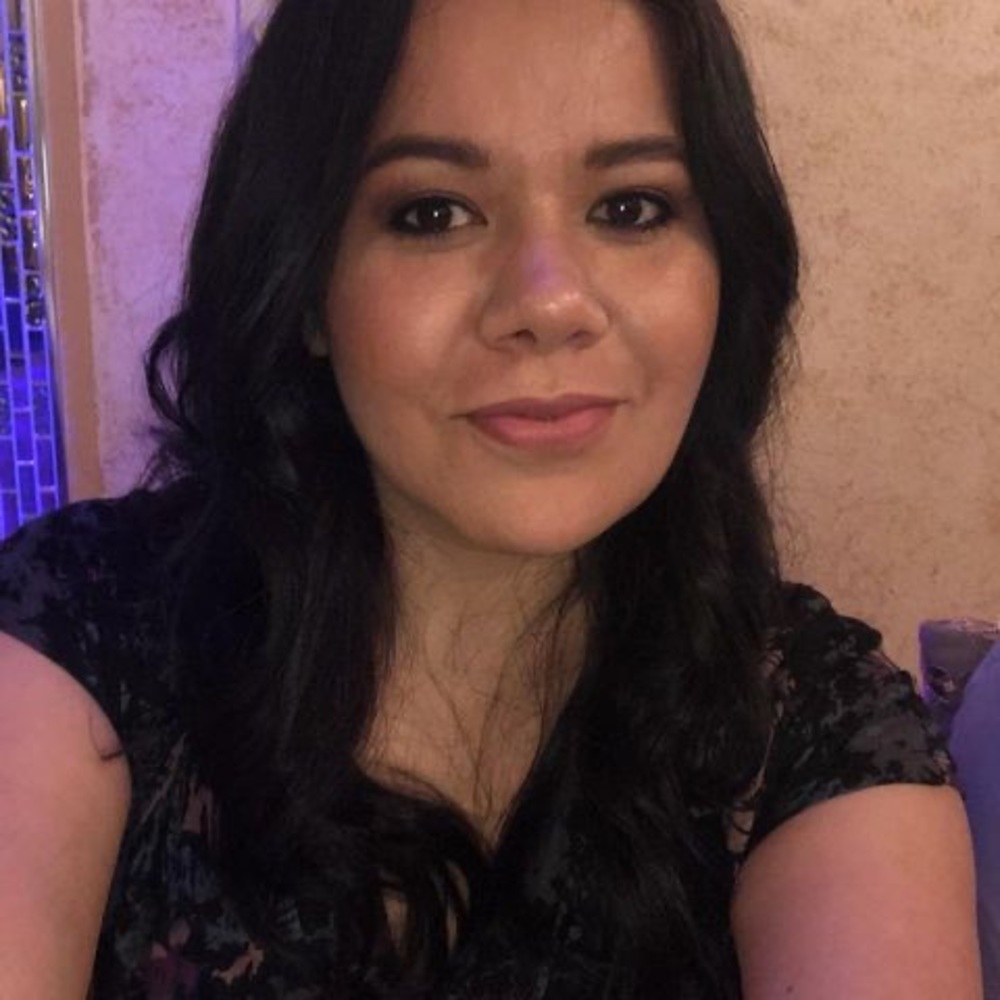 Meet your Posher, Ana